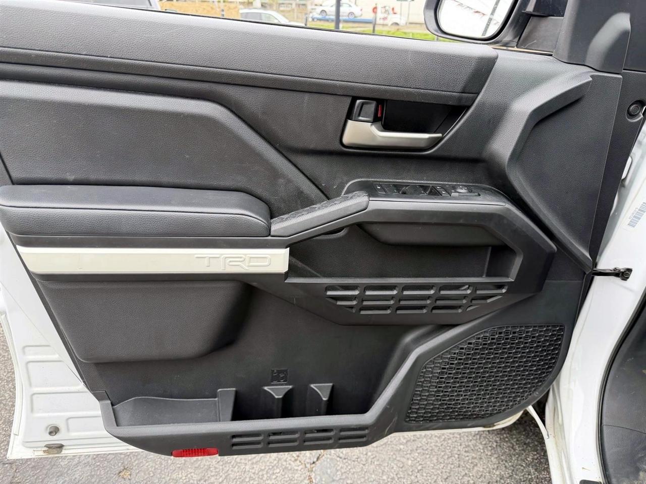 Toyota Tacoma 4WD TRD Off Road Double Cab 5' Bed MT (Natl) 2024