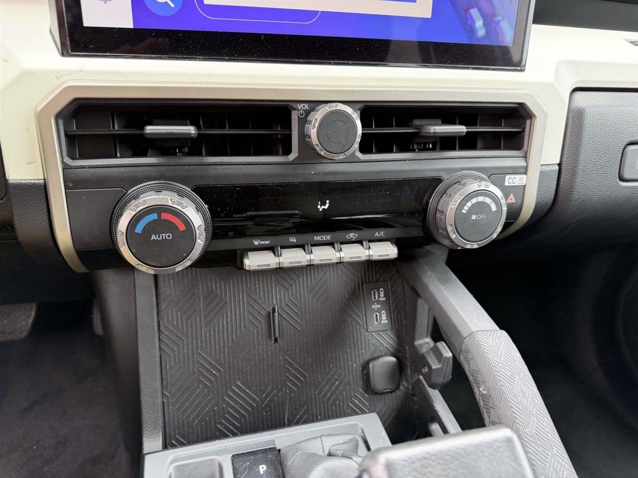 Toyota Tacoma 4WD TRD Off Road Double Cab 5' Bed MT (Natl) 2024