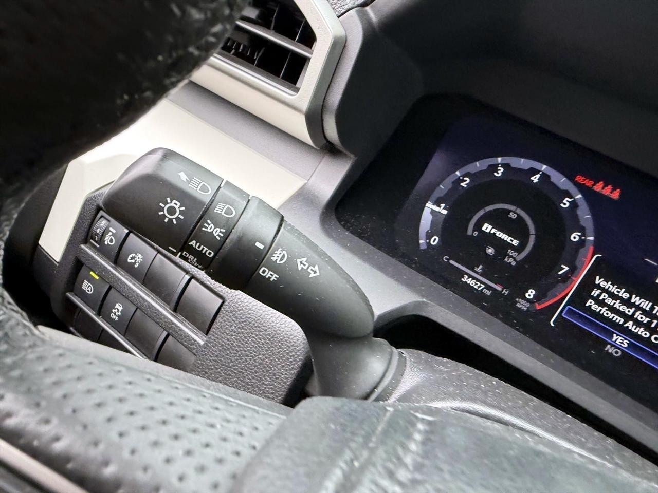 Toyota Tacoma 4WD TRD Off Road Double Cab 5' Bed MT (Natl) 2024