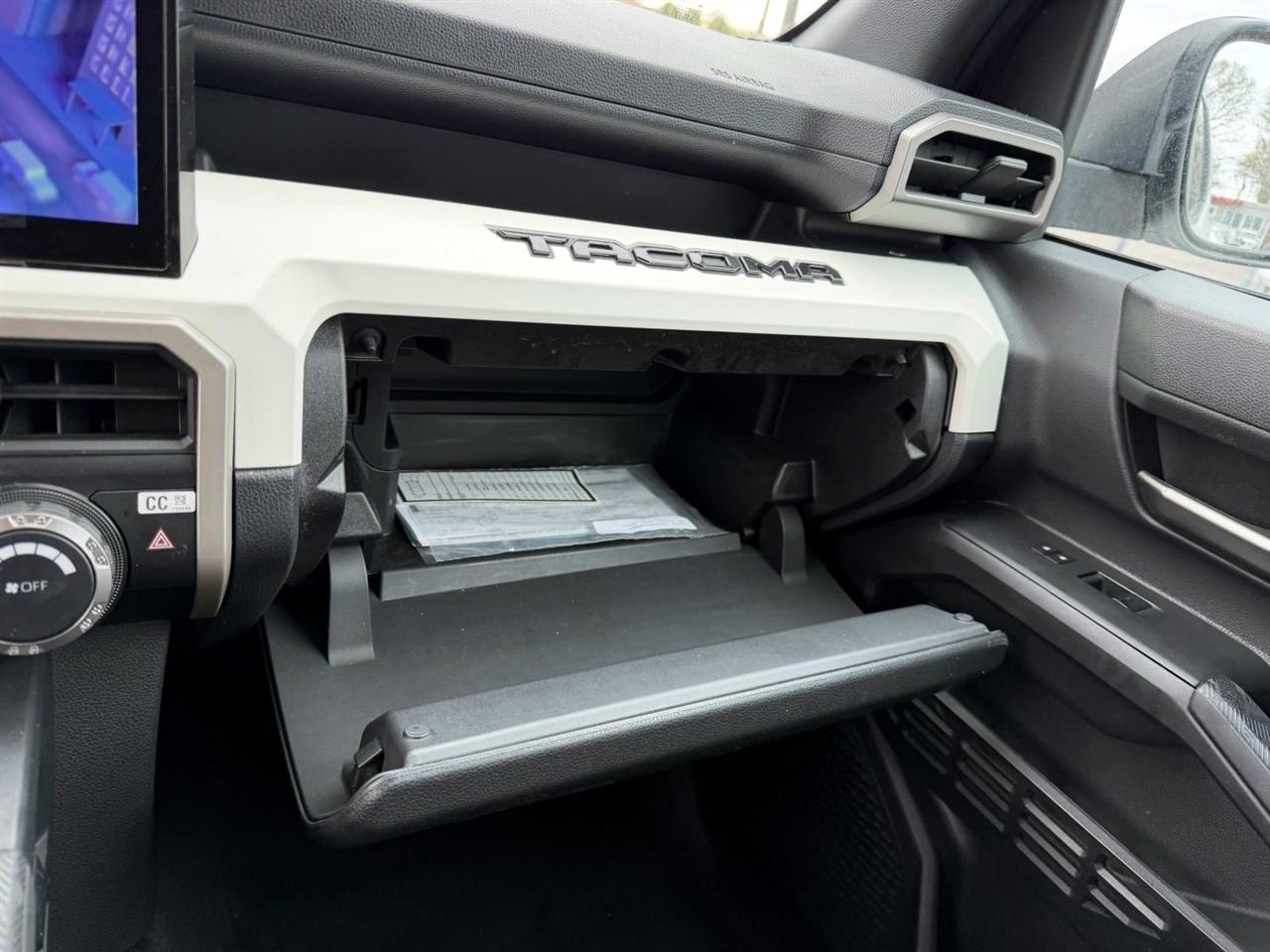 Toyota Tacoma 4WD TRD Off Road Double Cab 5' Bed MT (Natl) 2024