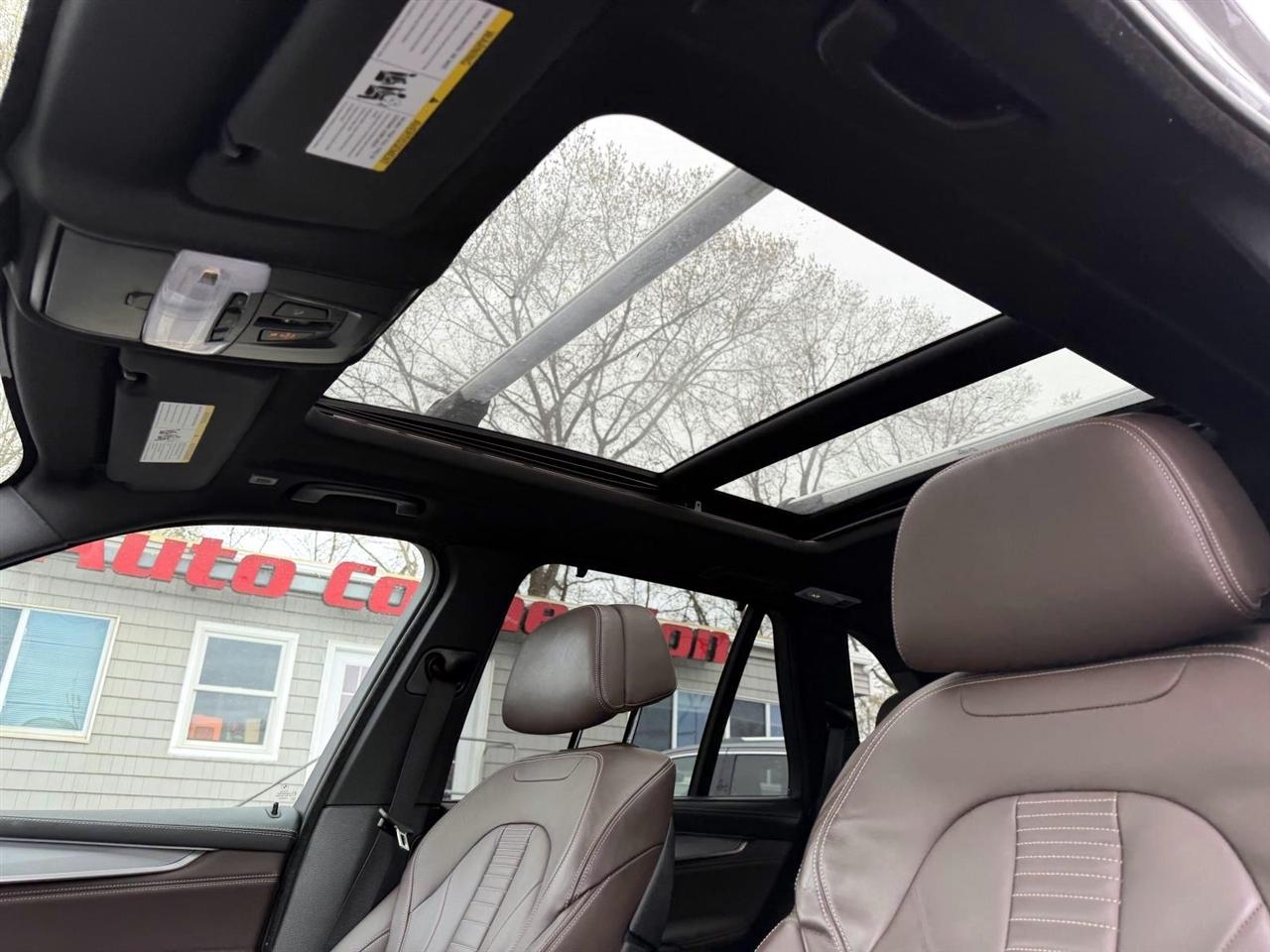 BMW X5 AWD 4dr xDrive50i 2016