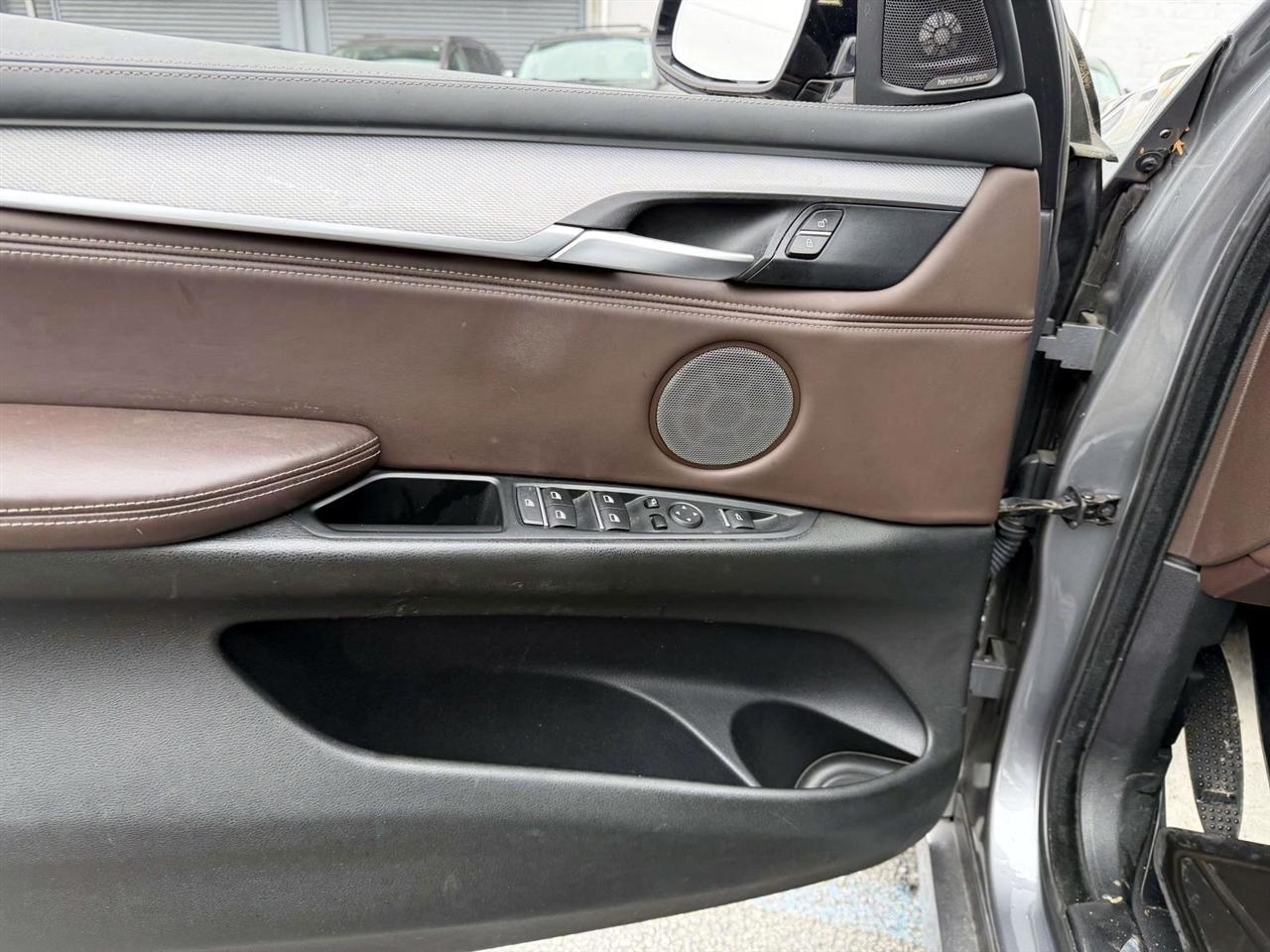 BMW X5 AWD 4dr xDrive50i 2016