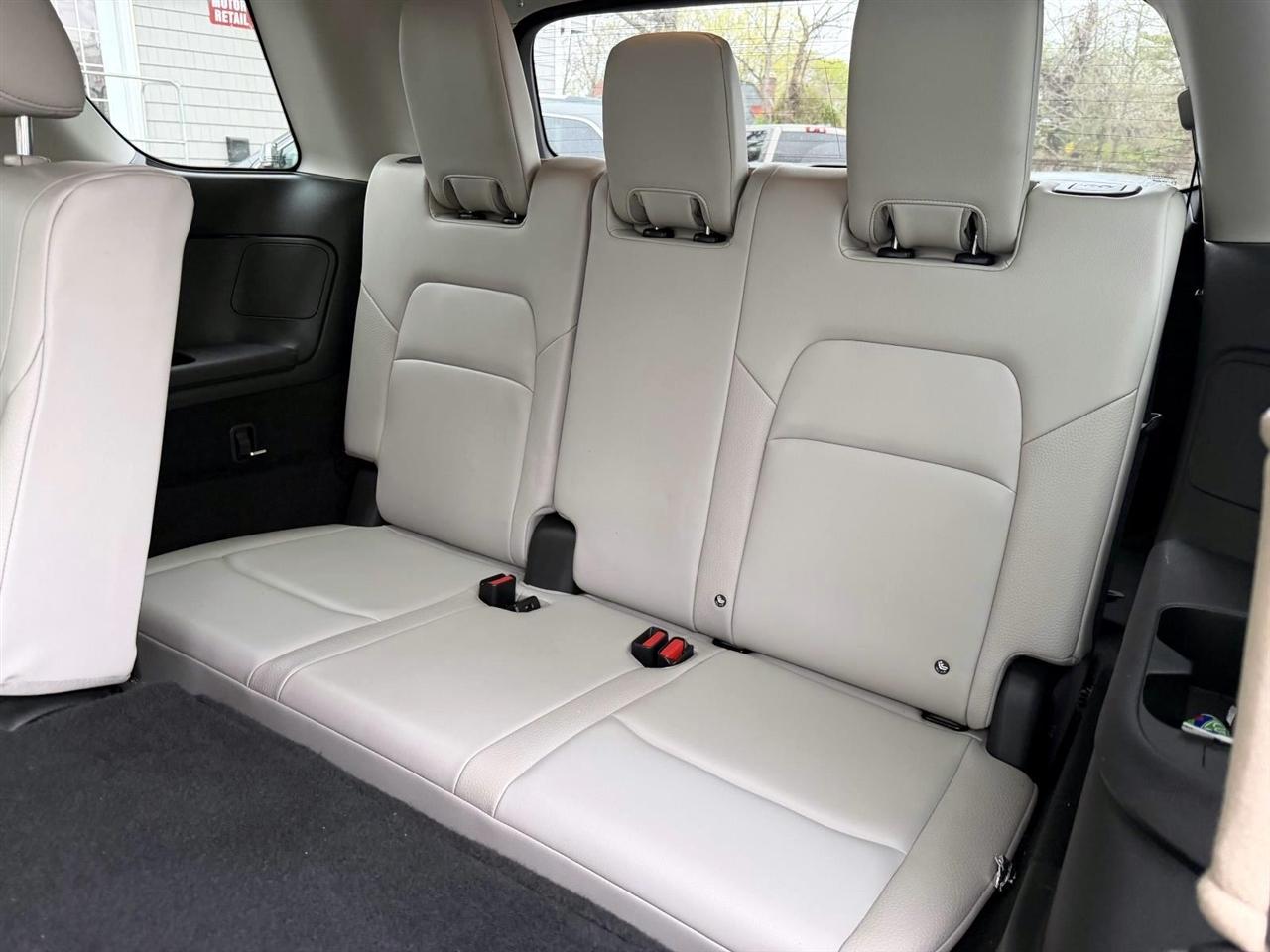 Nissan Pathfinder SL 4WD 2022