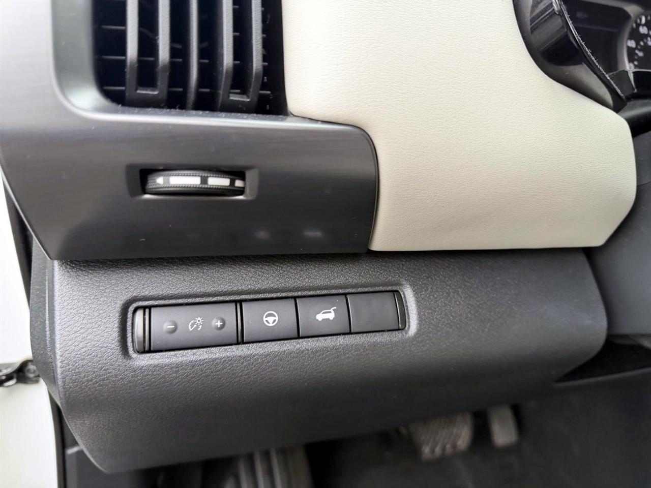 Nissan Pathfinder SL 4WD 2022