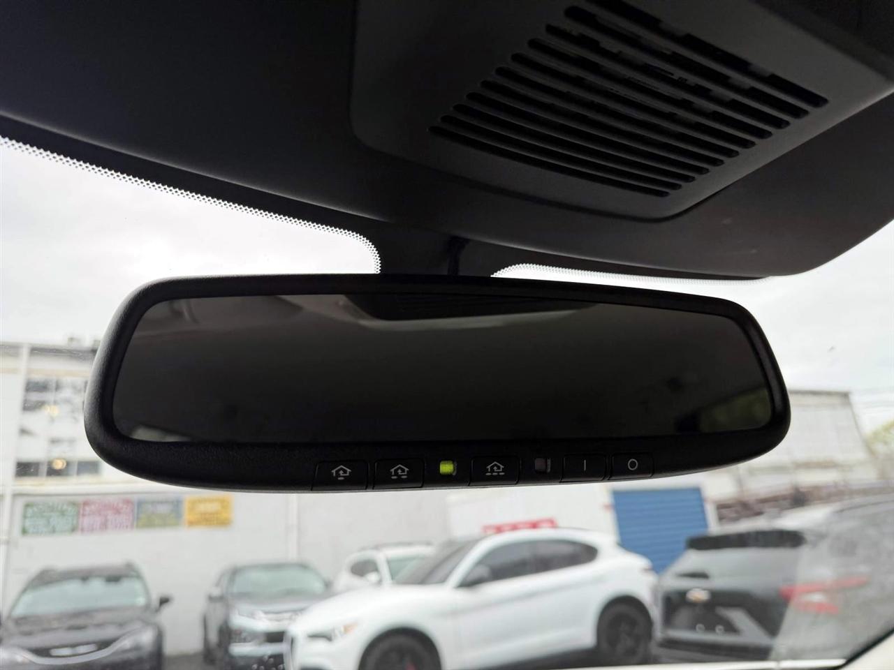 Nissan Pathfinder SL 4WD 2022