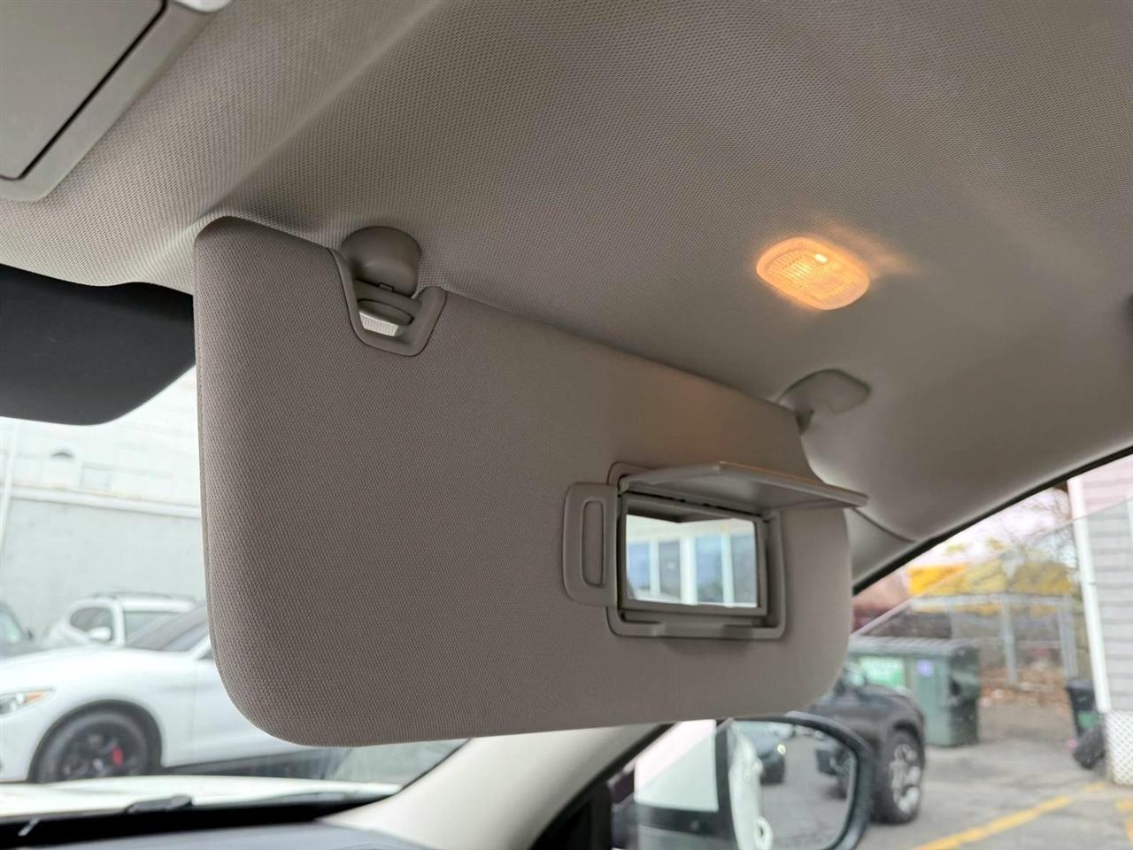 Nissan Pathfinder SL 4WD 2022