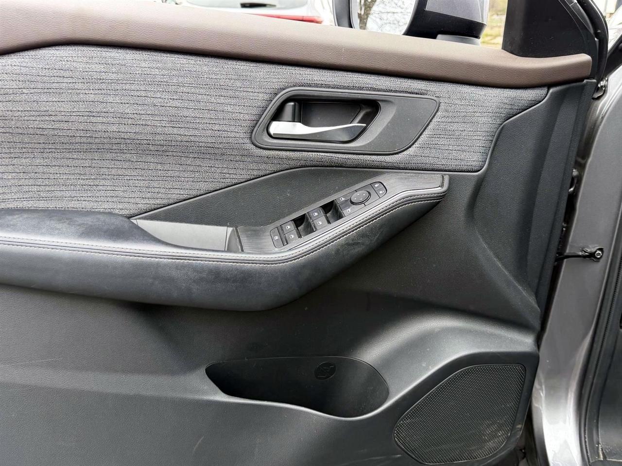 Nissan Rogue AWD SV 2023