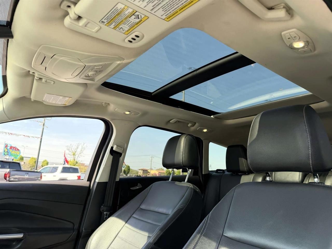 Ford Escape FWD 4dr Titanium 2014
