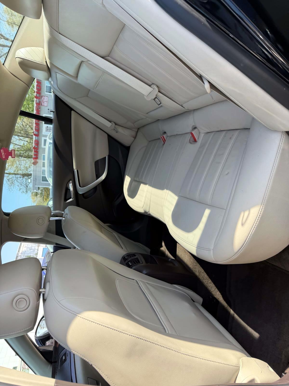 Buick Regal 4dr Sdn Base 2012