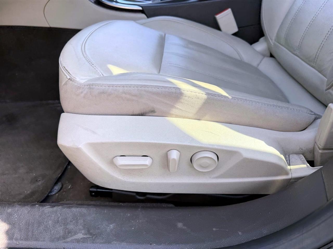 Buick Regal 4dr Sdn Base 2012