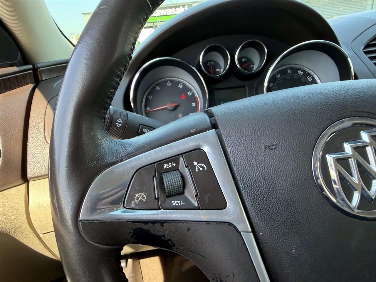 Buick Regal 4dr Sdn Base 2012