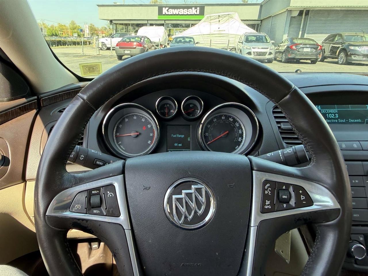 Buick Regal 4dr Sdn Base 2012