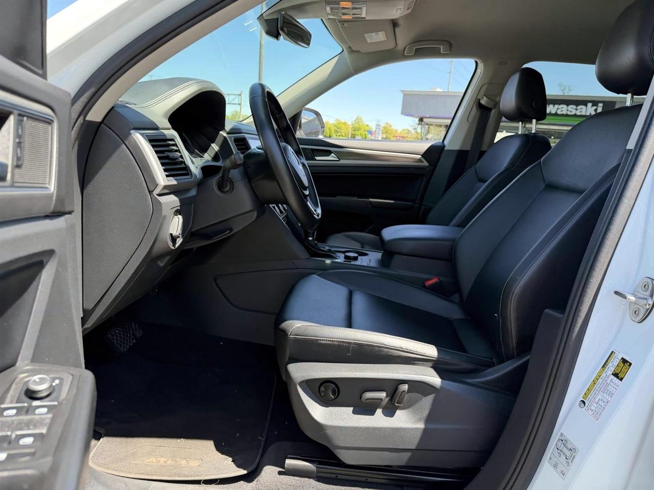 Volkswagen Atlas 3.6L V6 SE w/Technology 4MOTION 2019