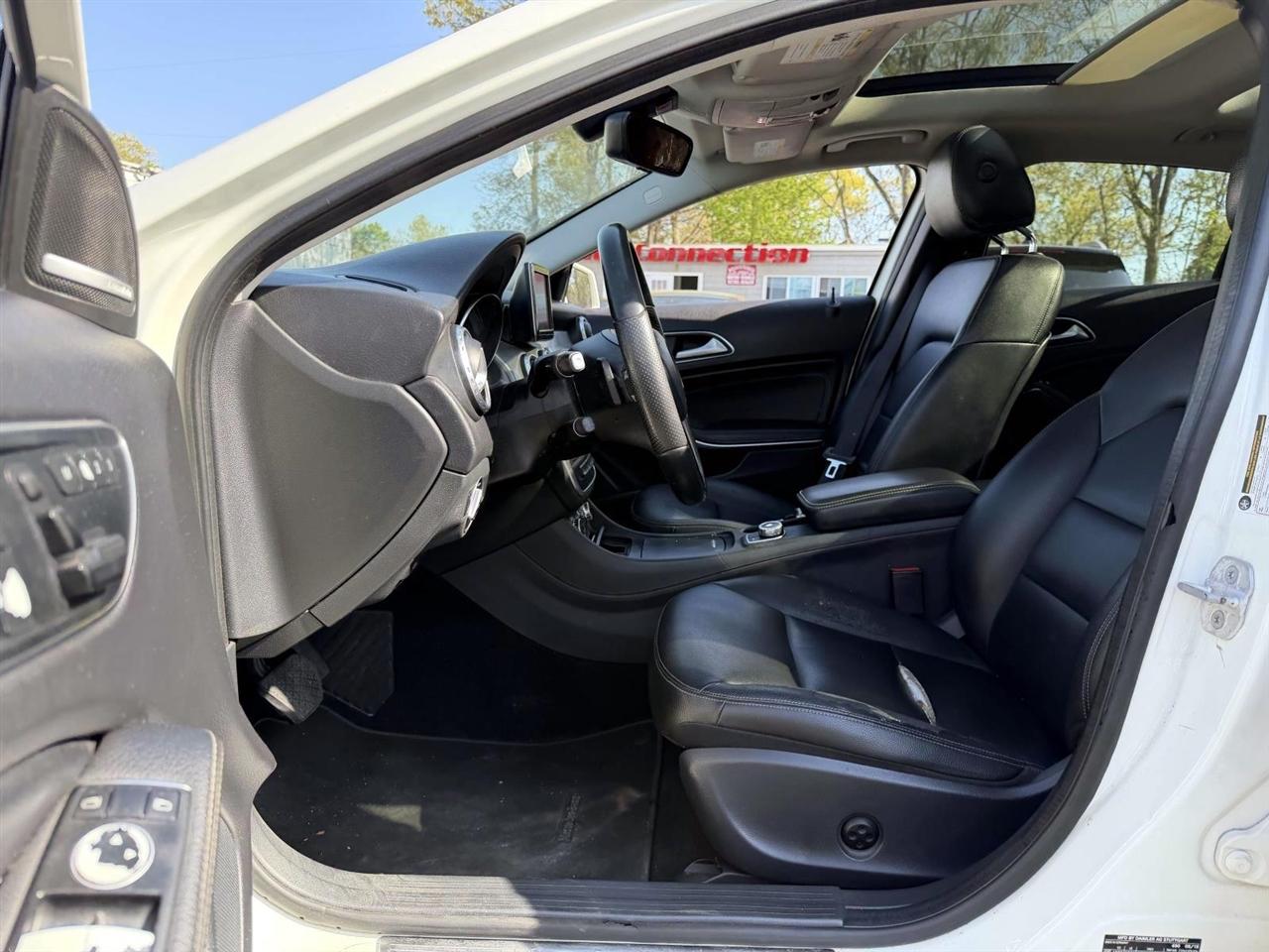 Mercedes-Benz GLA-Class FWD 4dr GLA 250 2015