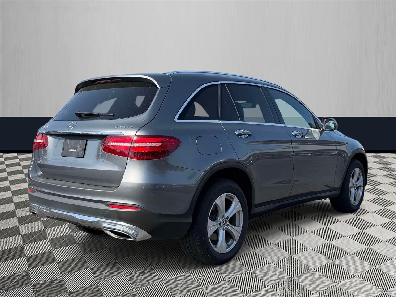 Mercedes-Benz GLC GLC 300 4MATIC SUV 2018