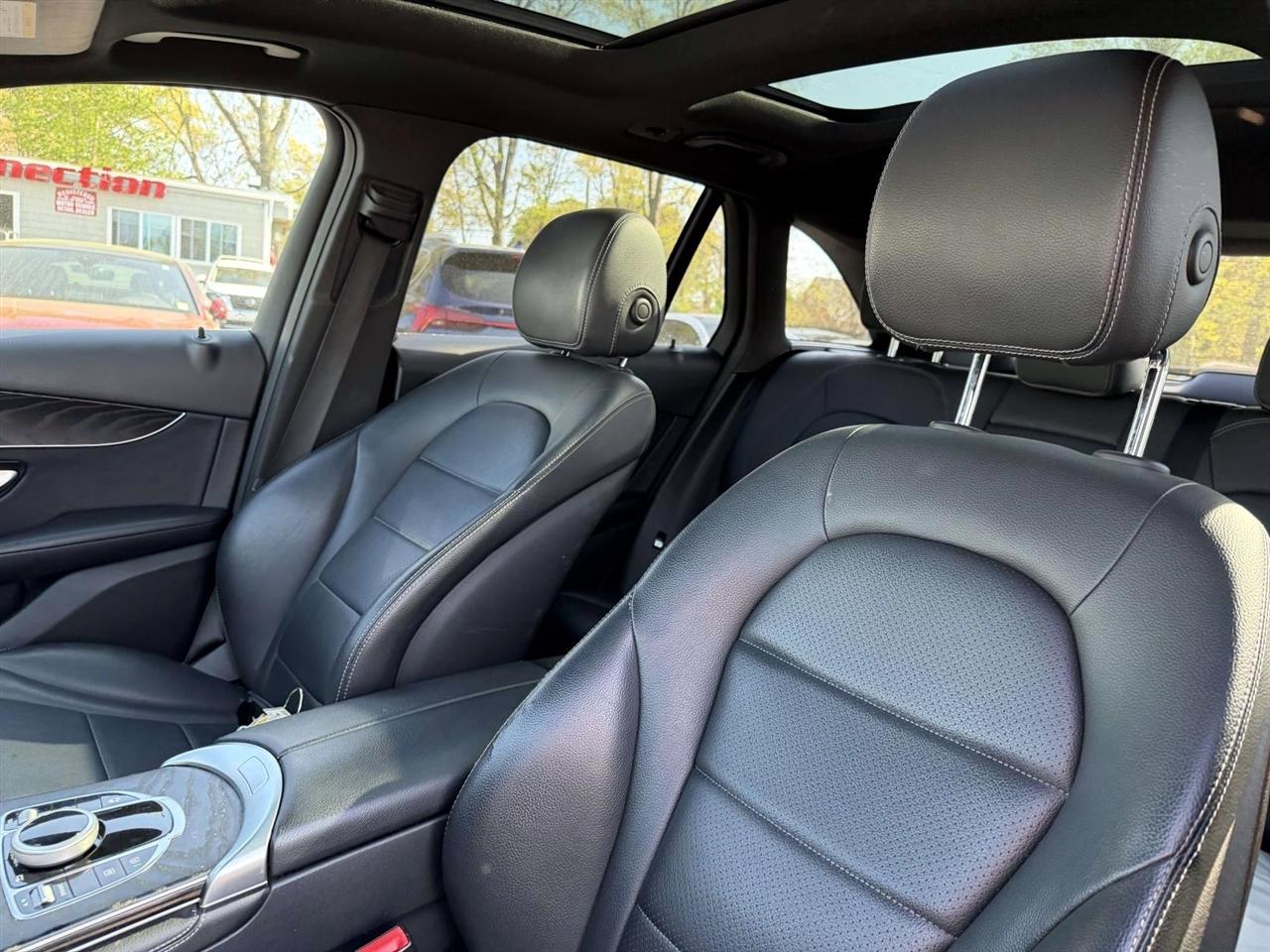 Mercedes-Benz GLC GLC 300 4MATIC SUV 2018