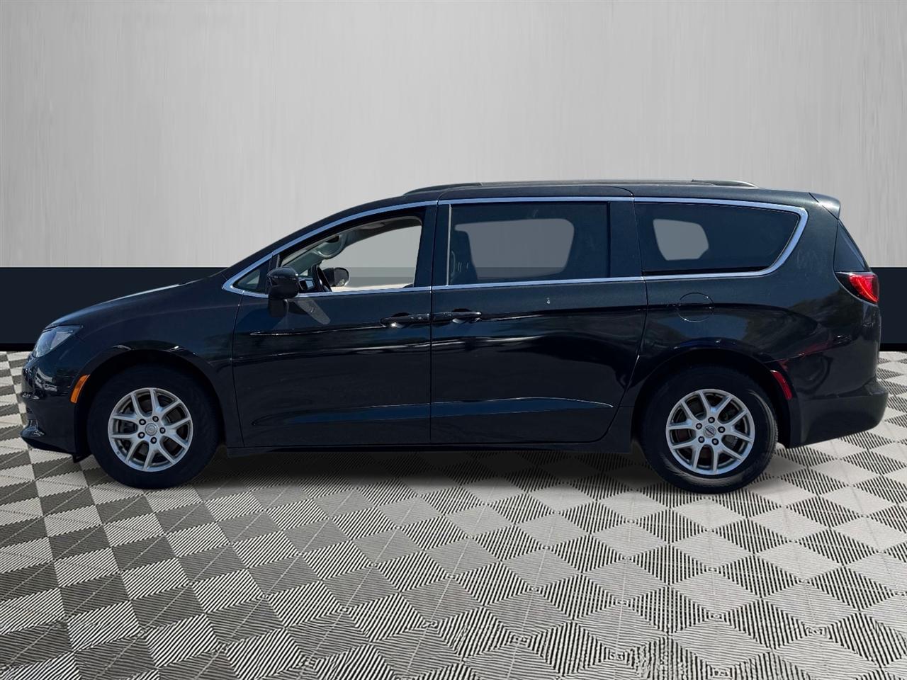 Chrysler Voyager LXI FWD 2021