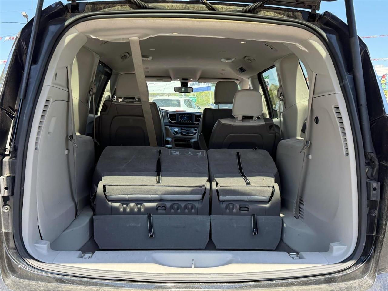 Chrysler Voyager LXI FWD 2021