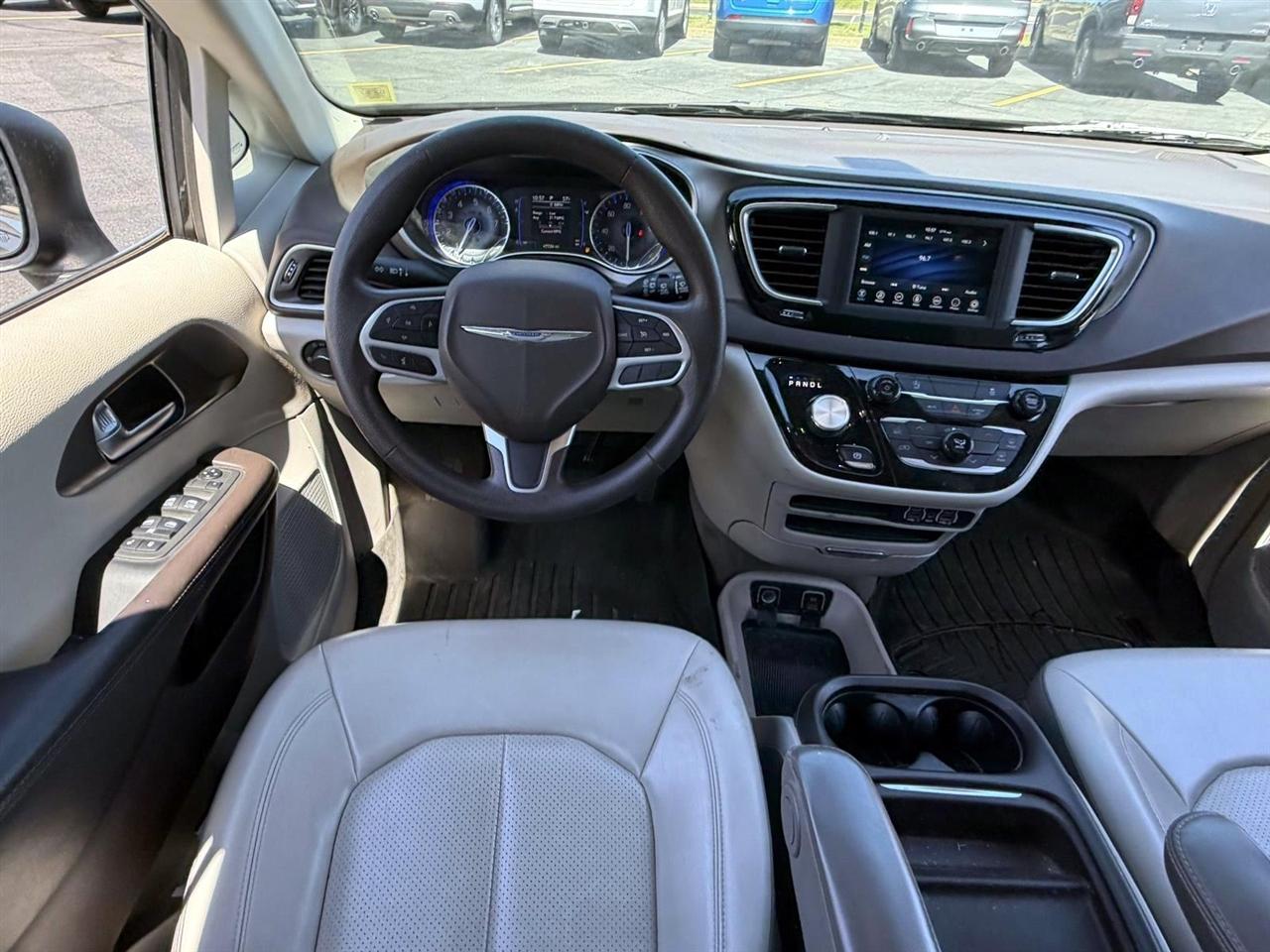 Chrysler Voyager LXI FWD 2021