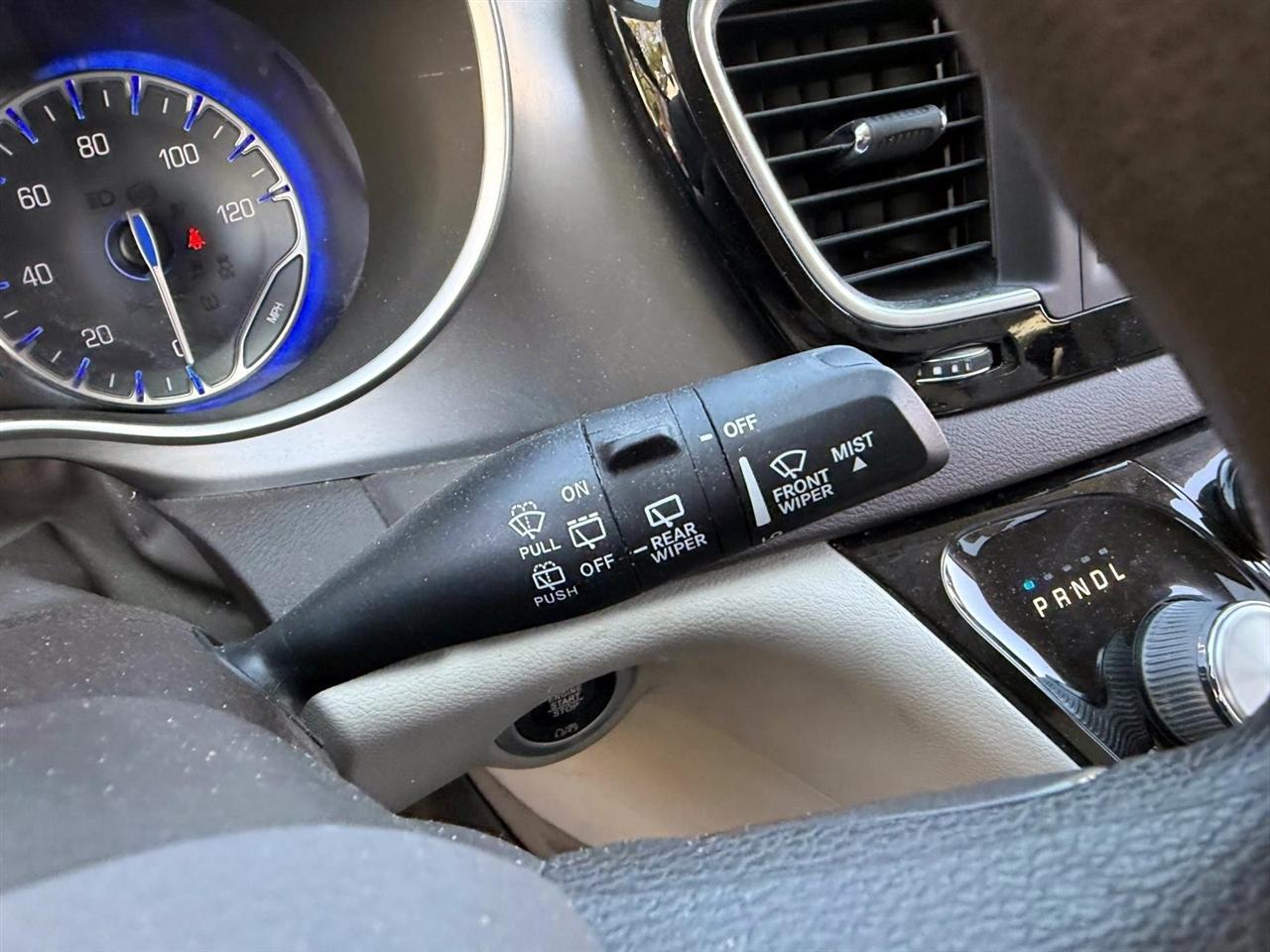 Chrysler Voyager LXI FWD 2021