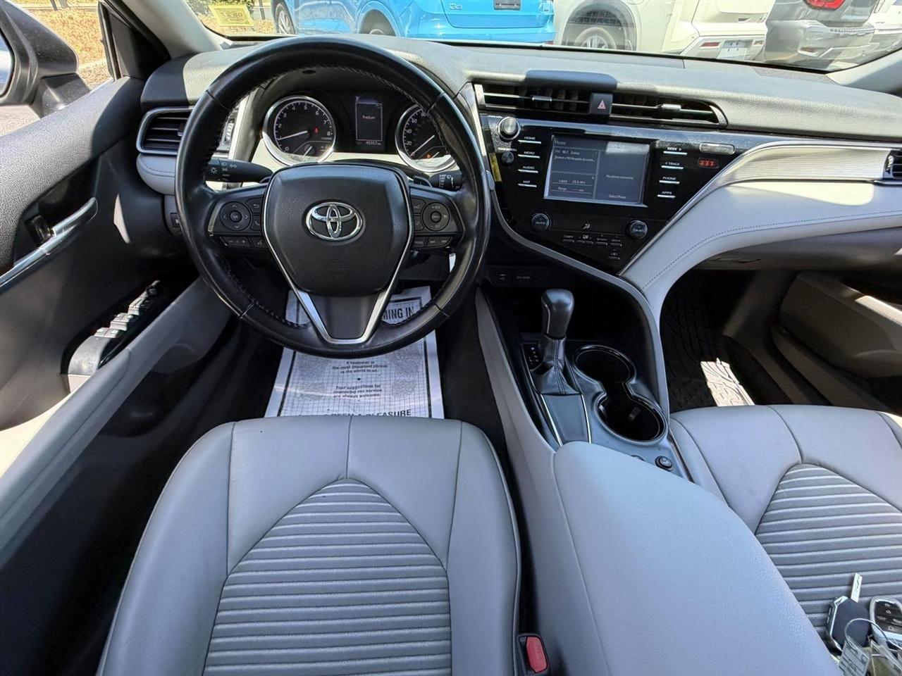 Toyota Camry XLE Auto (Natl) 2019