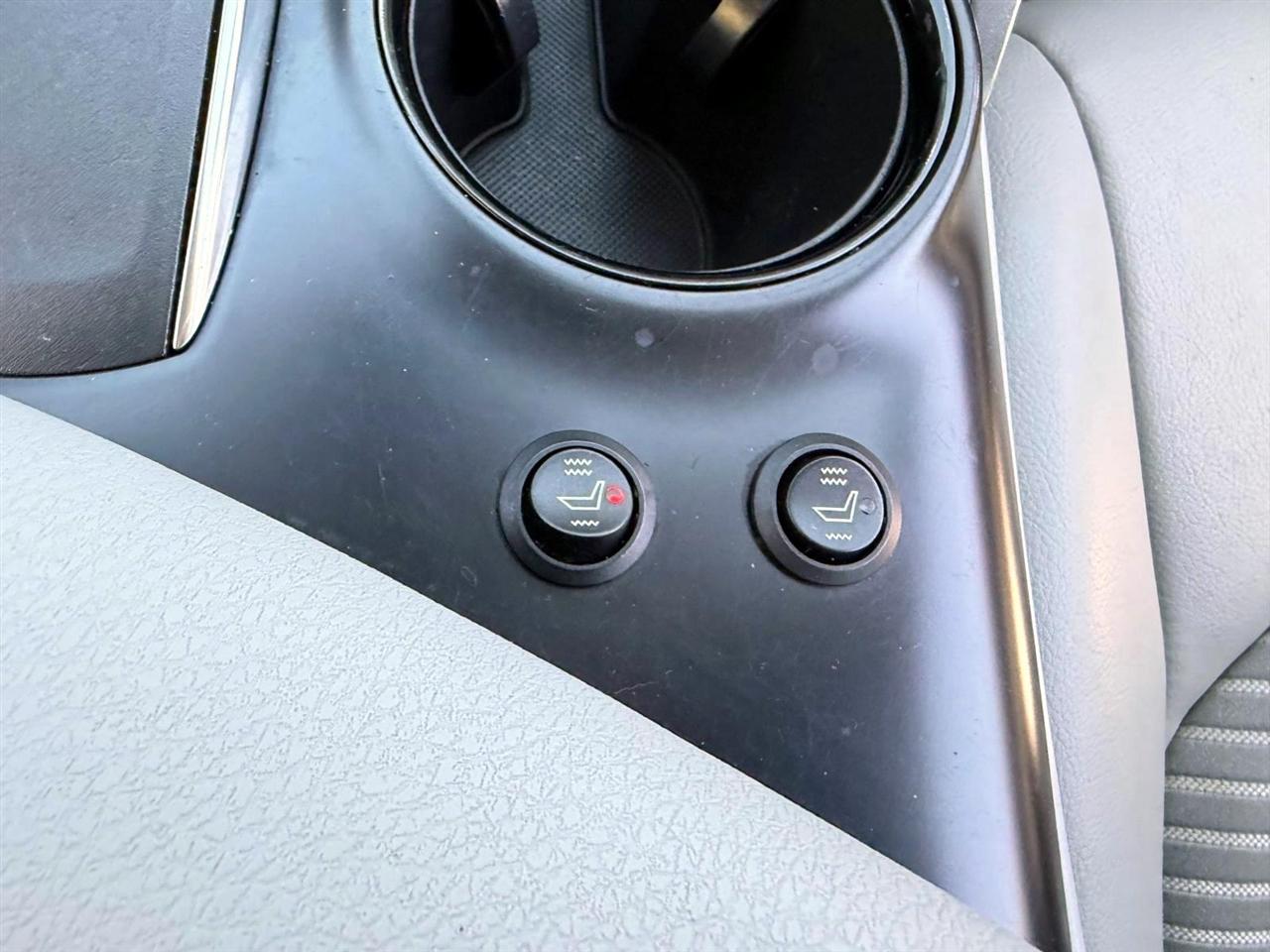 Toyota Camry XLE Auto (Natl) 2019