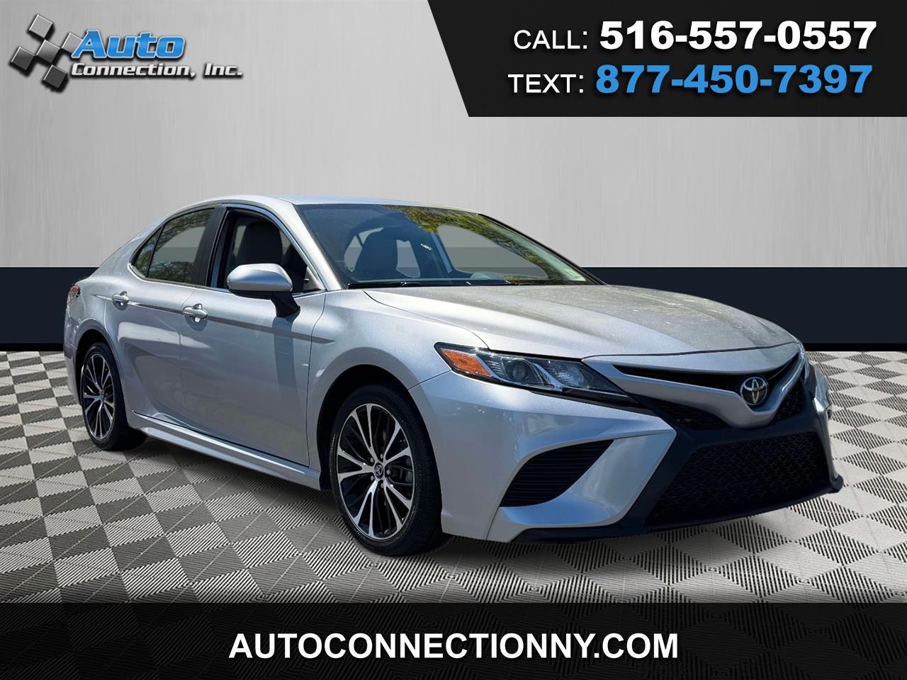 Toyota Camry XLE Auto (Natl) 2019
