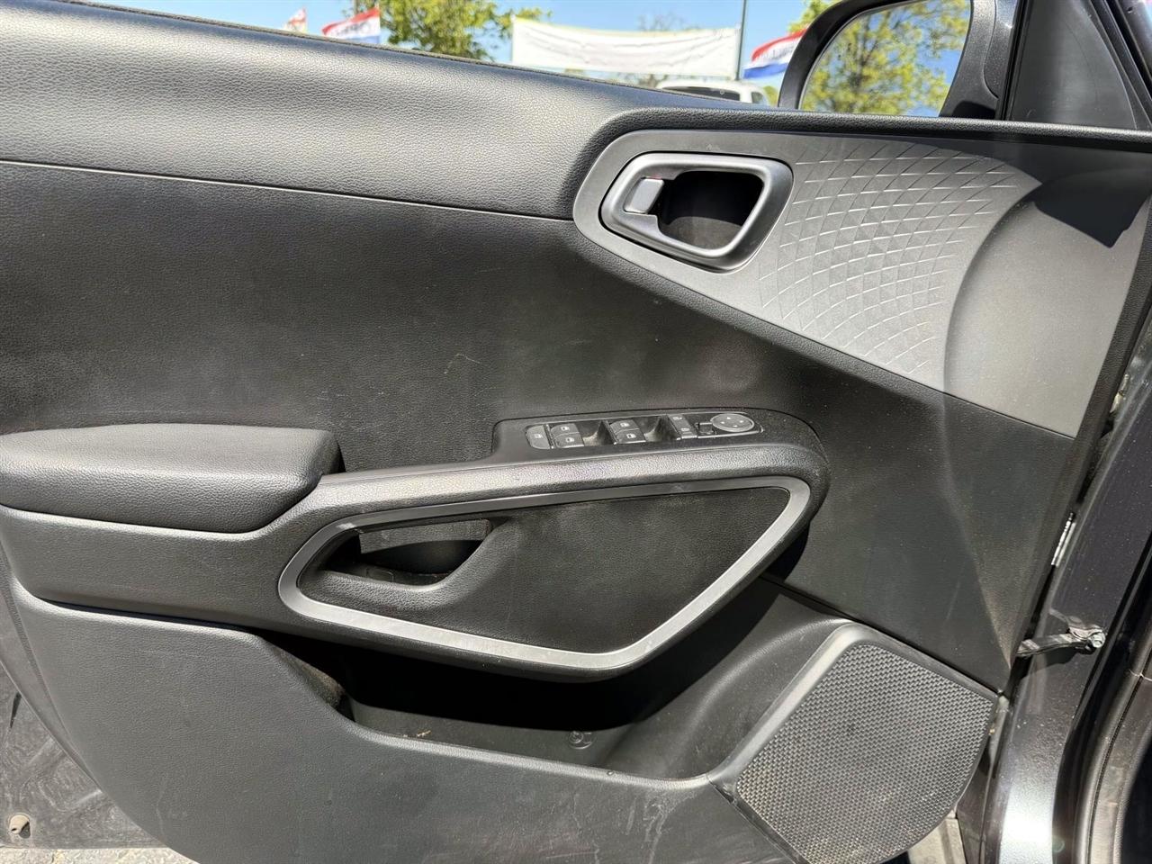 Kia Soul LX IVT 2024