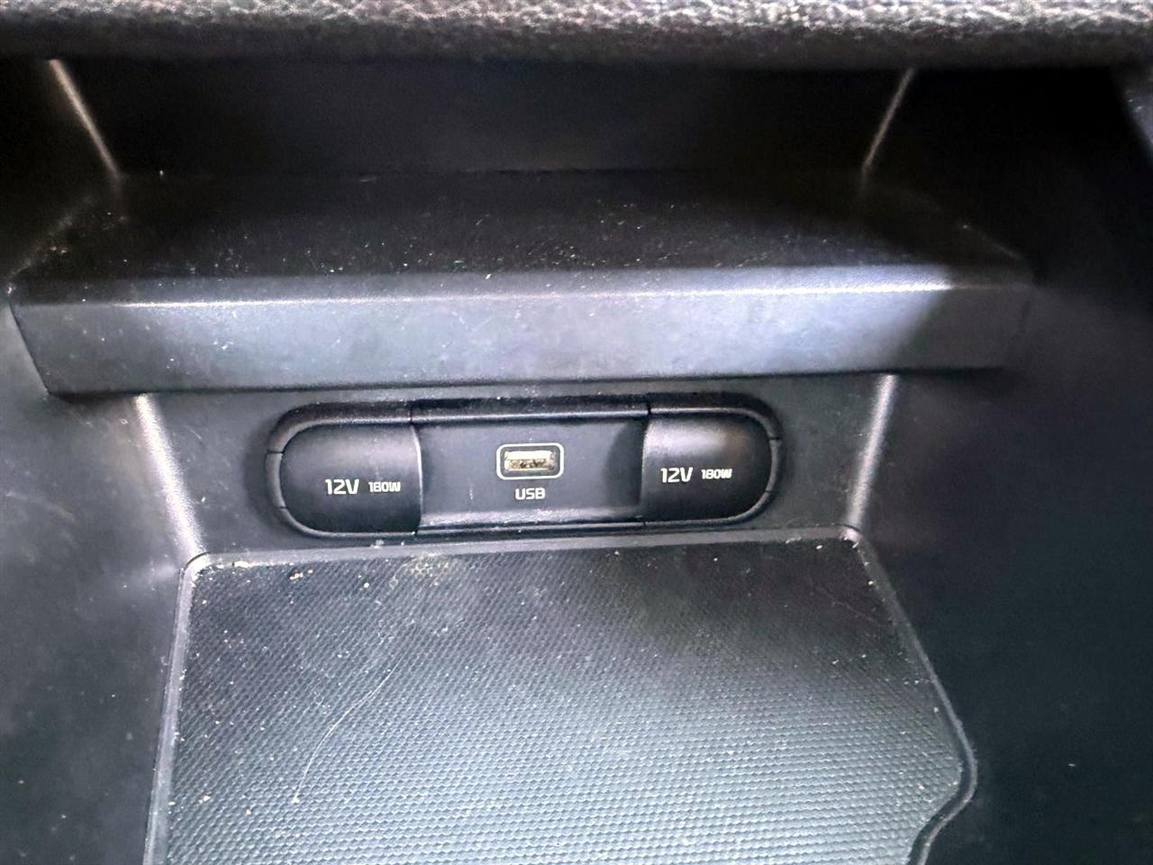 Kia Soul LX IVT 2024