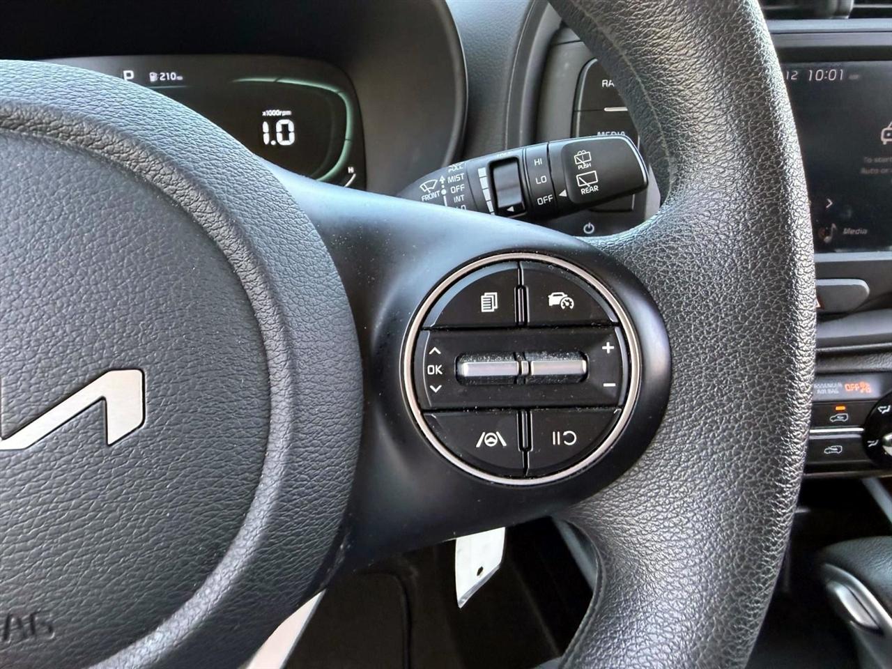 Kia Soul LX IVT 2024