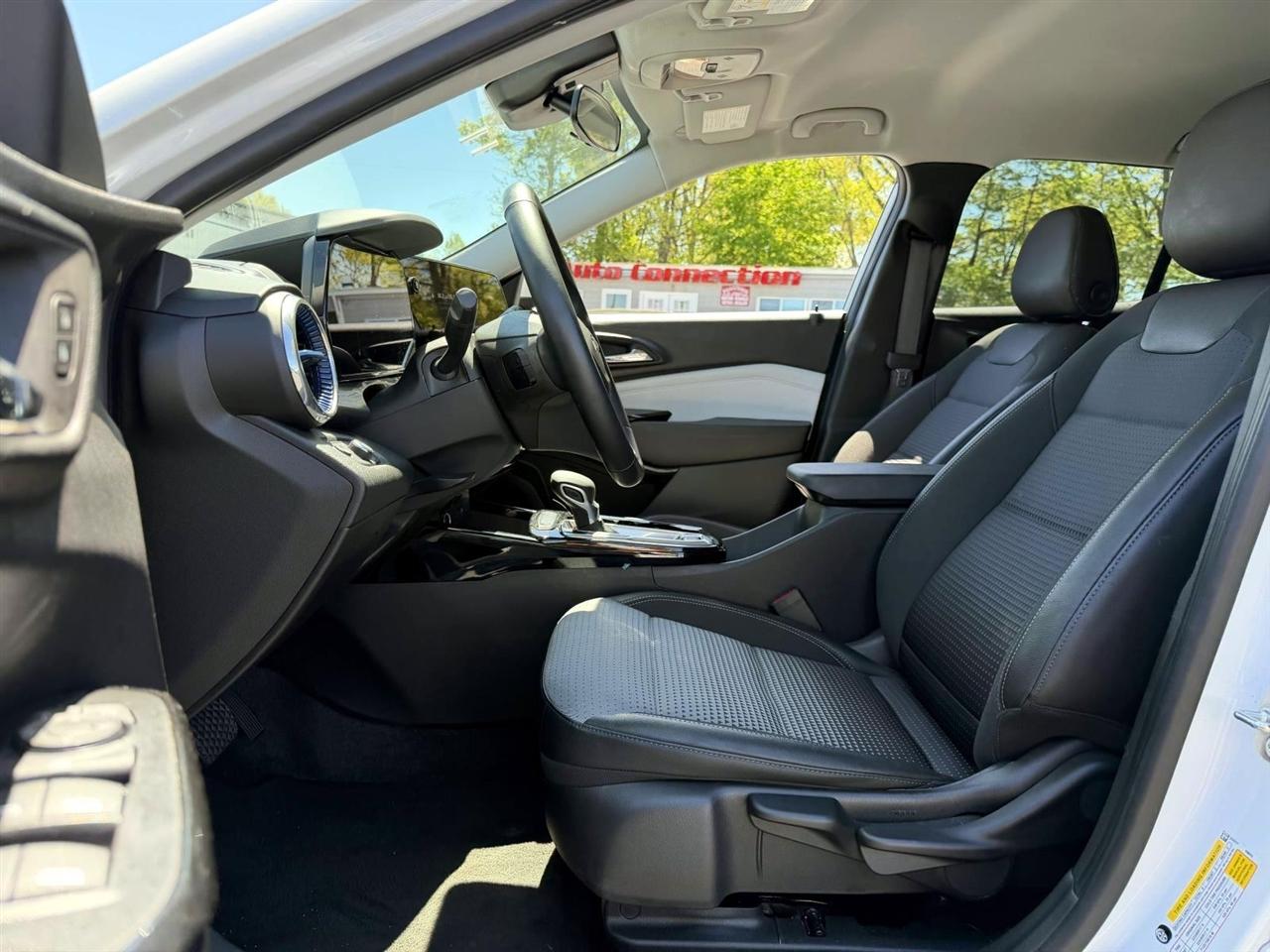 Chevrolet Trax FWD 4dr LT 2025