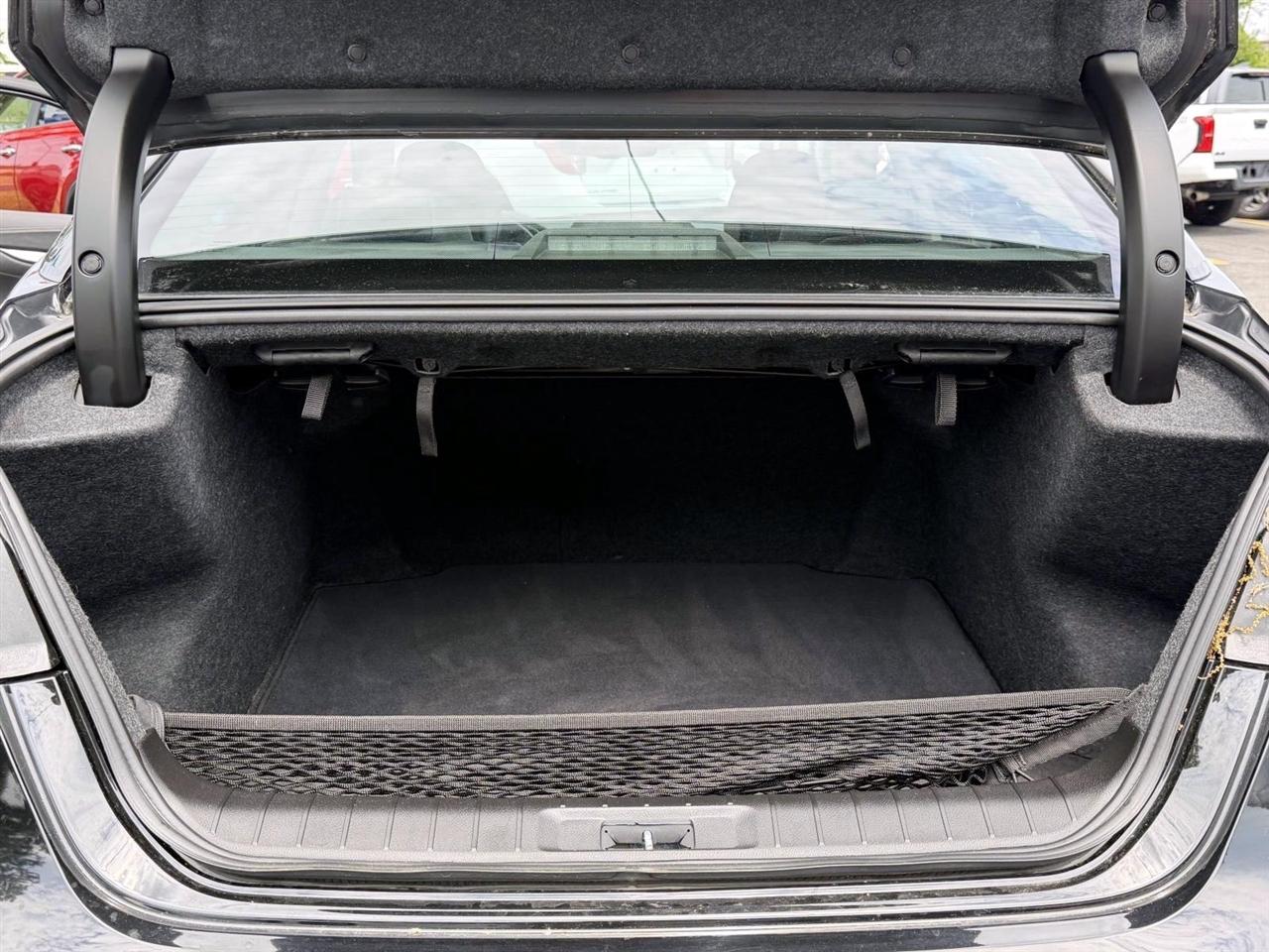 Nissan Maxima SV 3.5L 2019