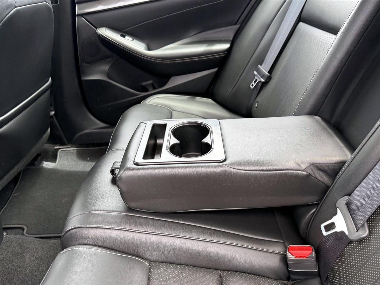 Nissan Maxima SV 3.5L 2019
