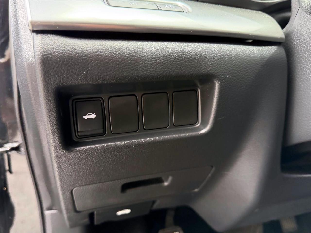 Nissan Maxima SV 3.5L 2019