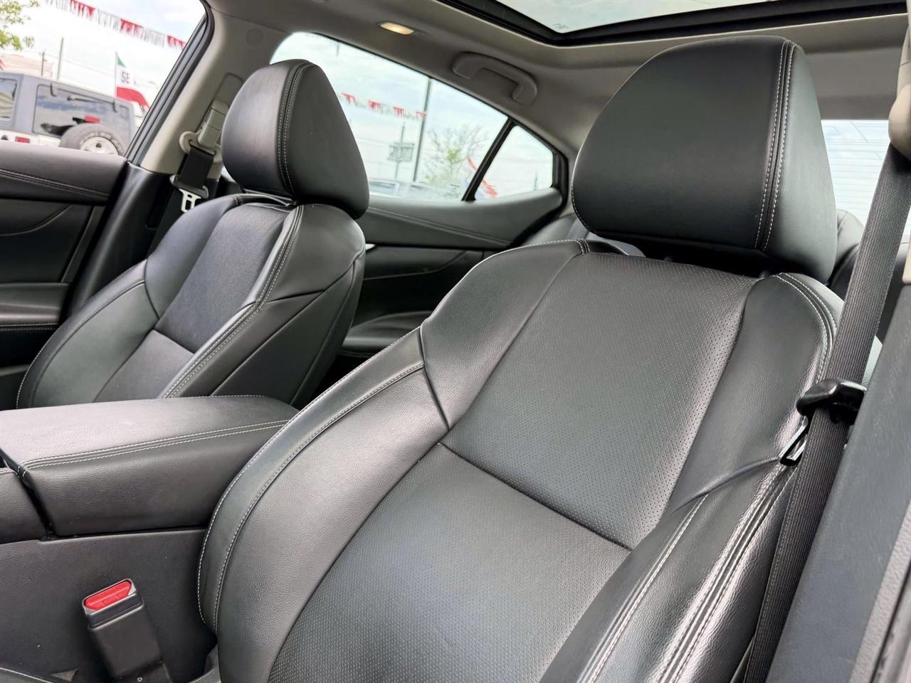 Nissan Maxima SL 3.5L 2019
