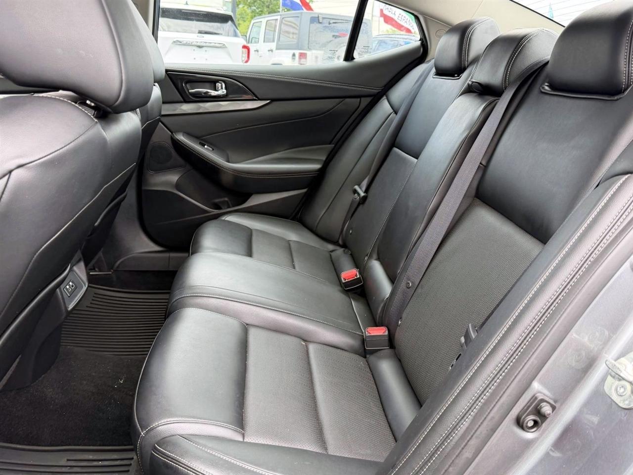 Nissan Maxima SL 3.5L 2019