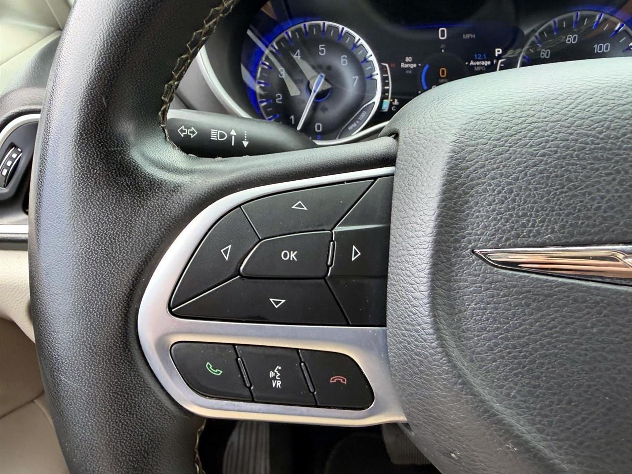 Chrysler Pacifica Touring L FWD 2022