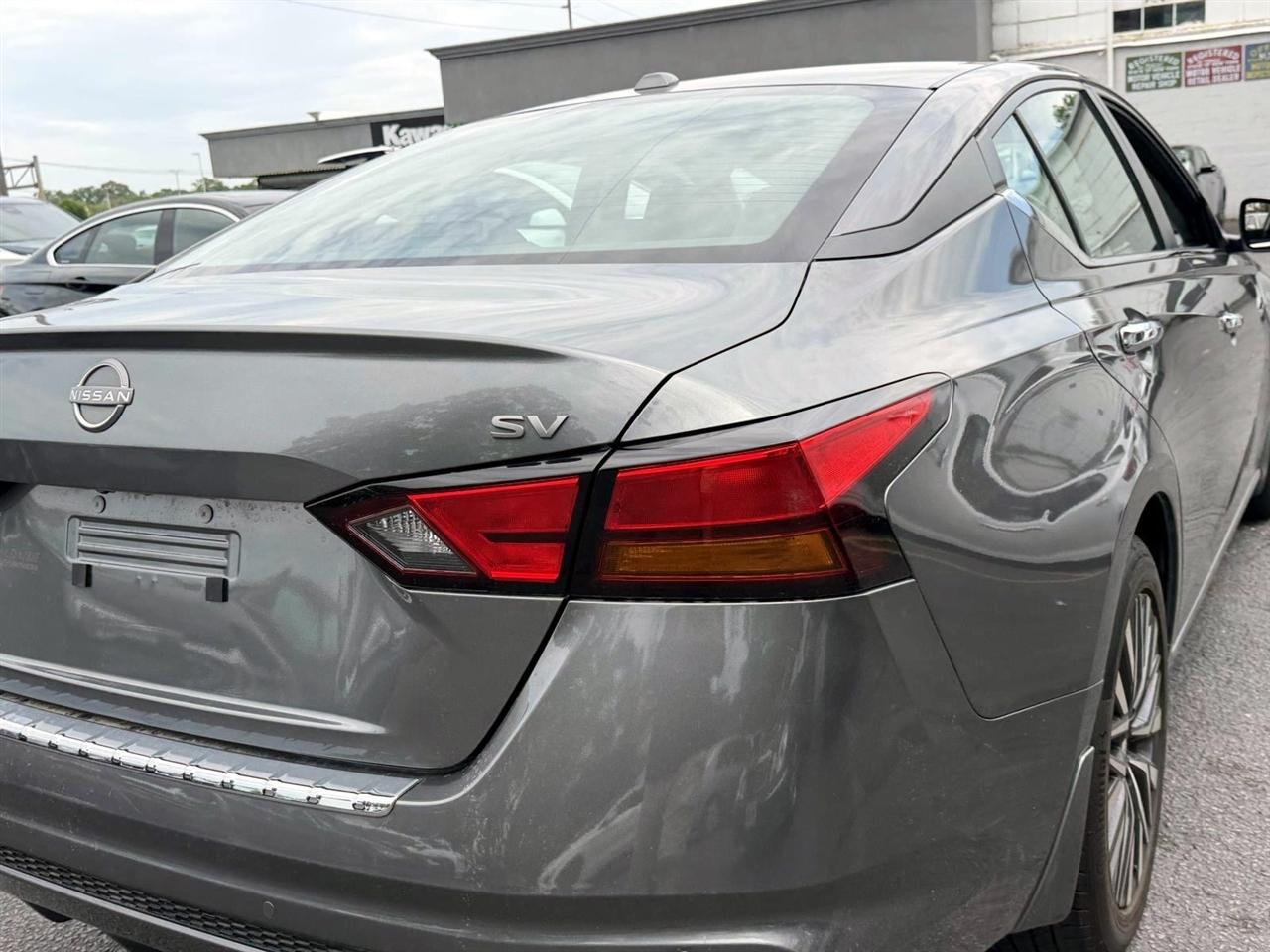 Nissan Altima 2.5 SV Sedan 2023