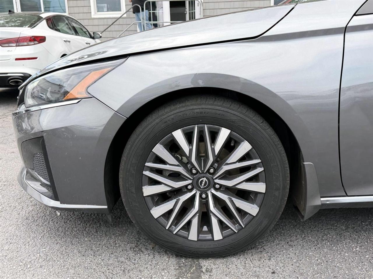 Nissan Altima 2.5 SV Sedan 2023