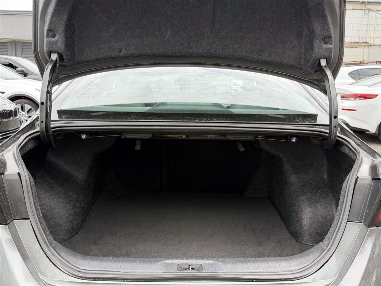Nissan Altima 2.5 SV Sedan 2023