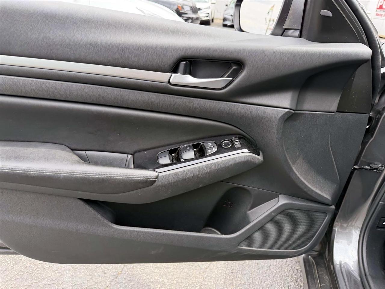 Nissan Altima 2.5 SV Sedan 2023