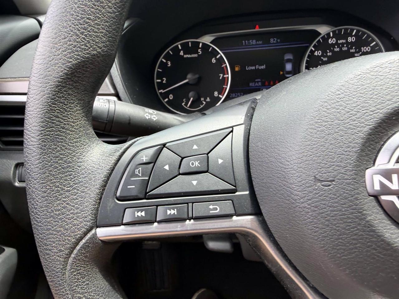 Nissan Altima 2.5 SV Sedan 2023