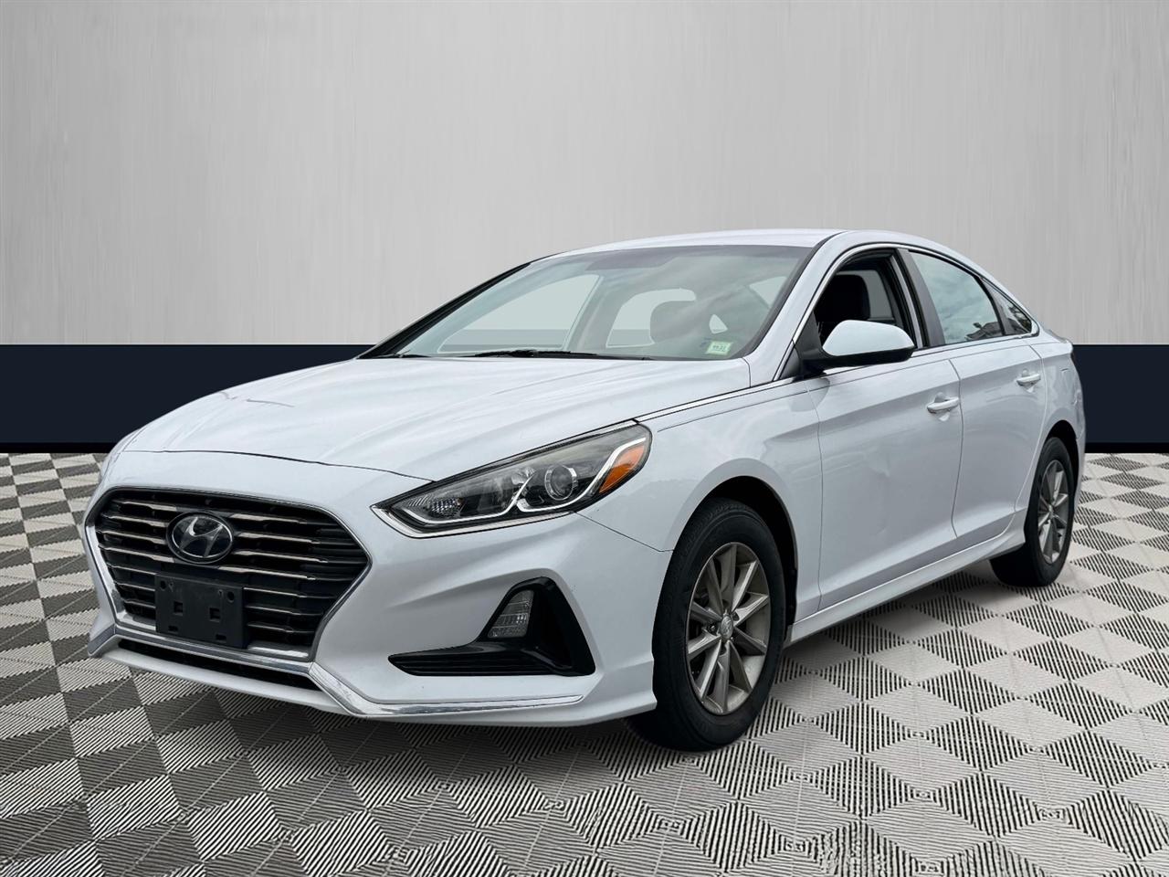 Hyundai Sonata SE 2.4L 2019