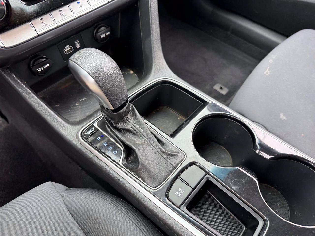 Hyundai Sonata SE 2.4L 2019