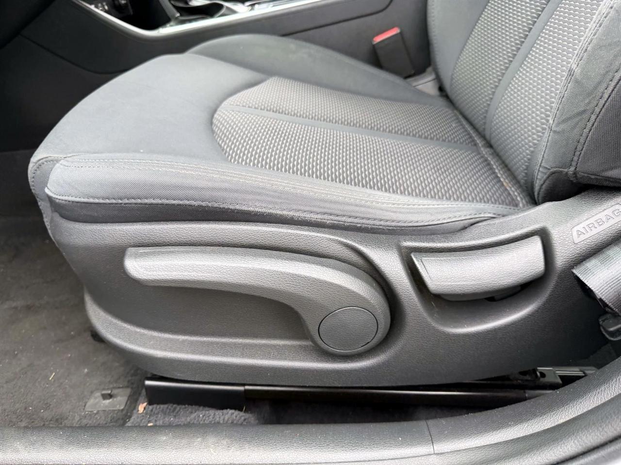 Hyundai Sonata SE 2.4L 2019