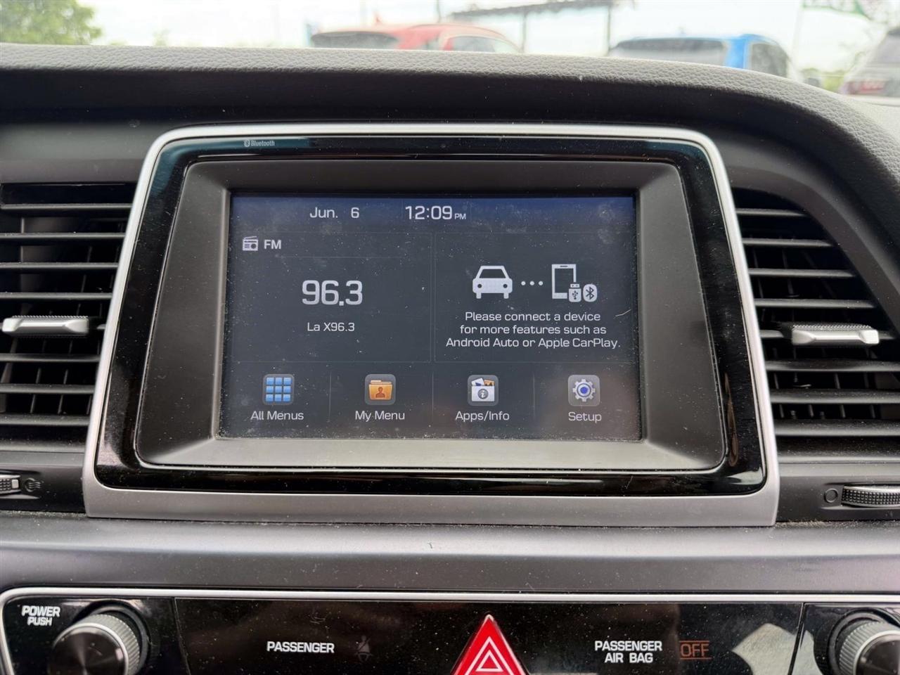Hyundai Sonata SE 2.4L 2019