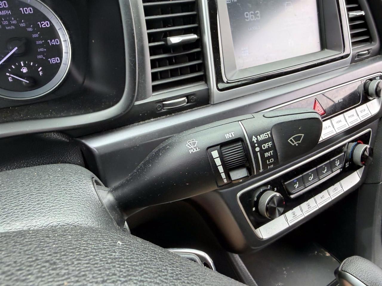 Hyundai Sonata SE 2.4L 2019