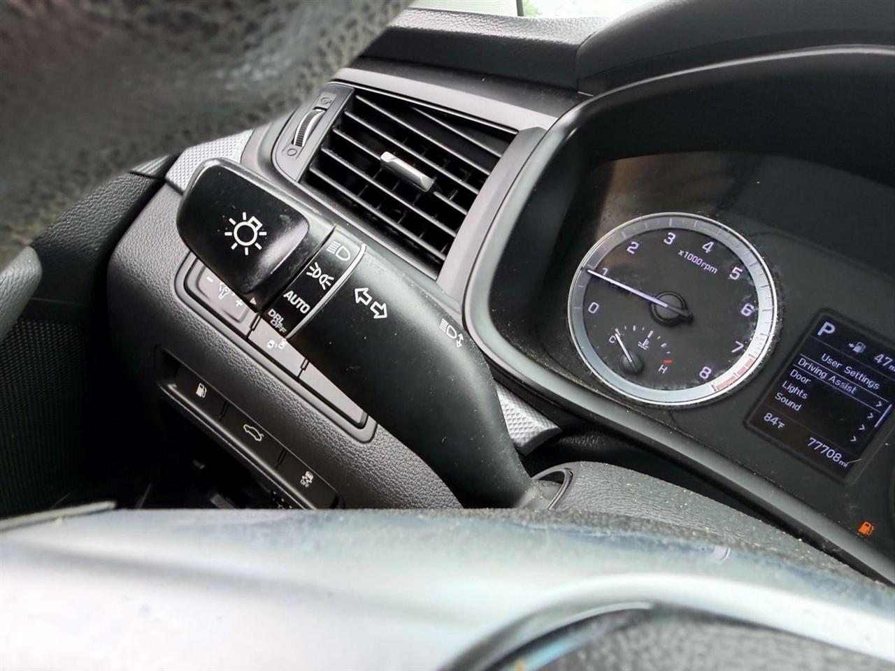 Hyundai Sonata SE 2.4L 2019