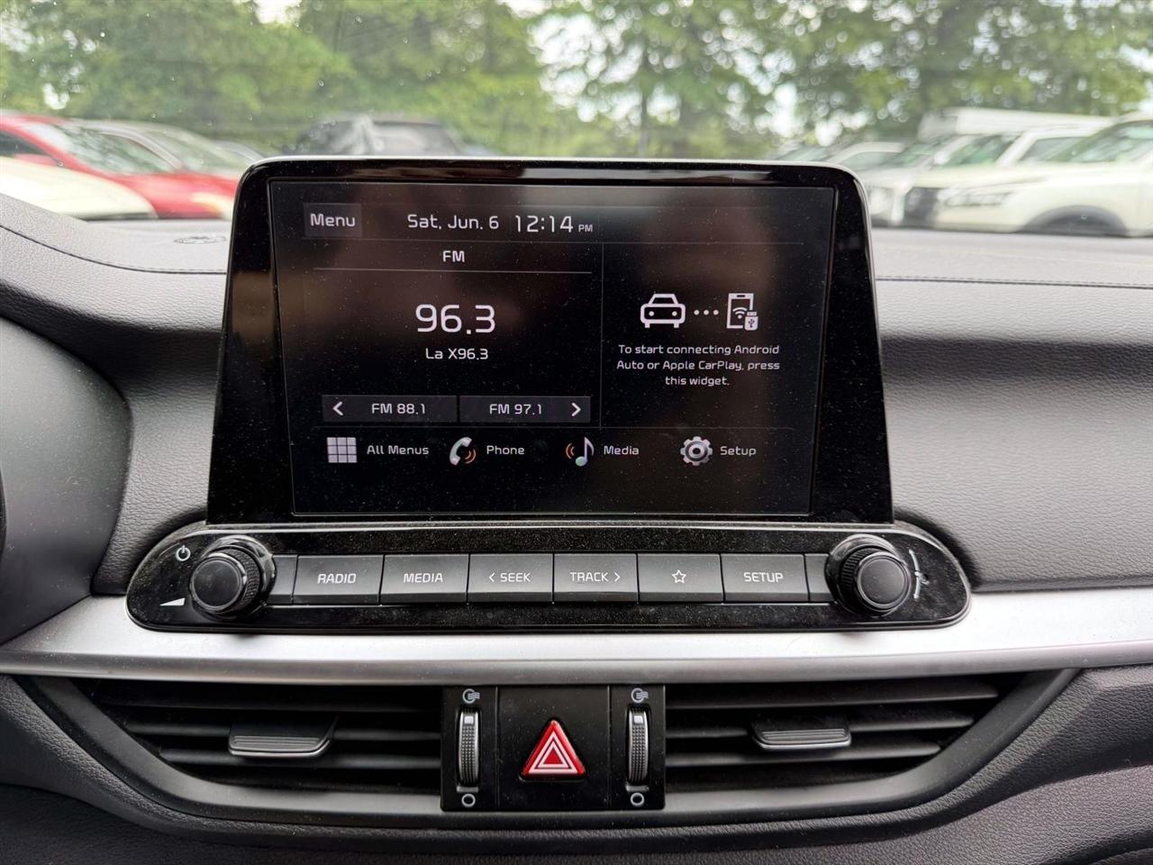 Kia Forte LXS IVT 2023
