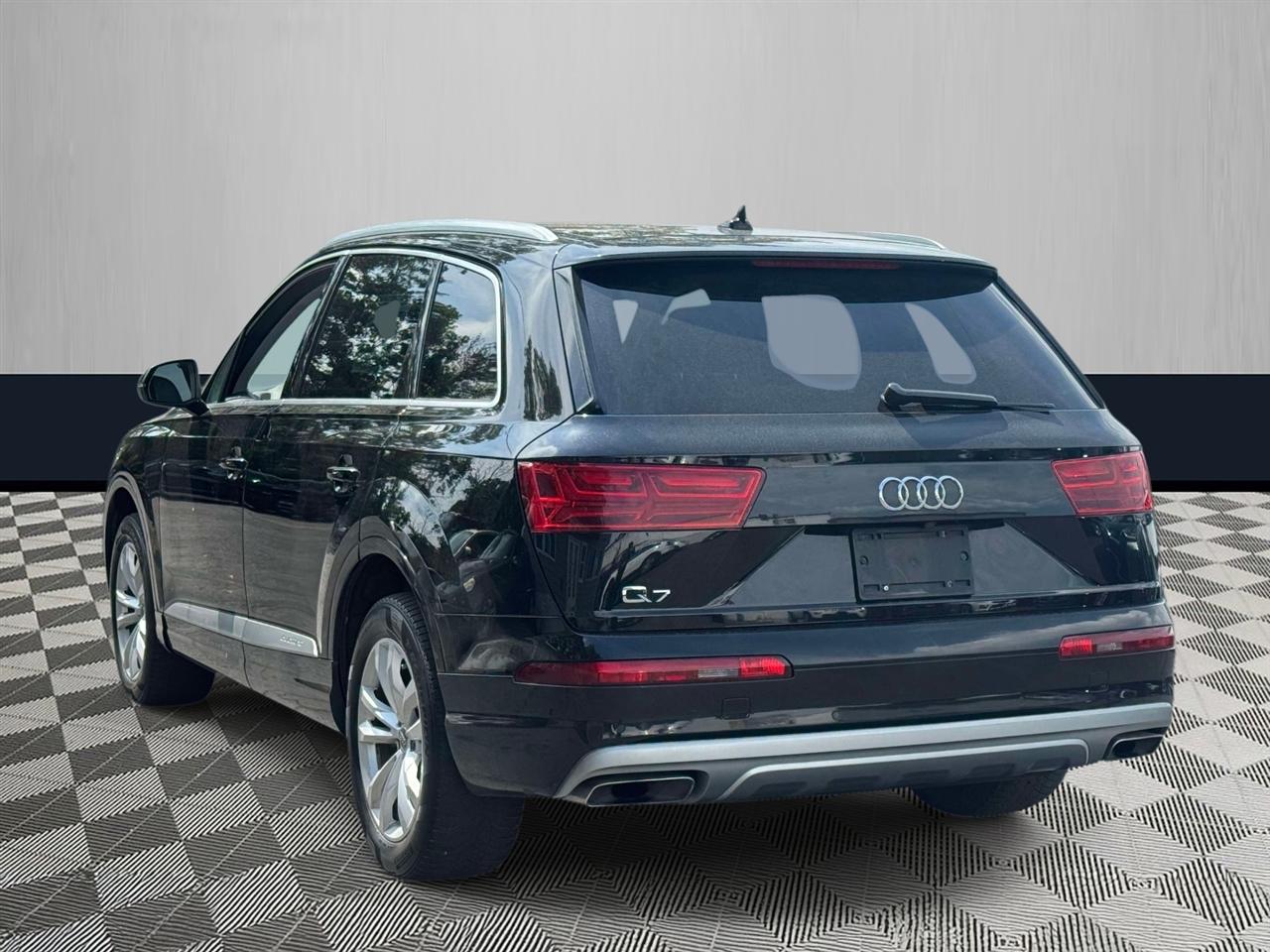 Audi Q7 SE Premium 45 TFSI quattro 2019
